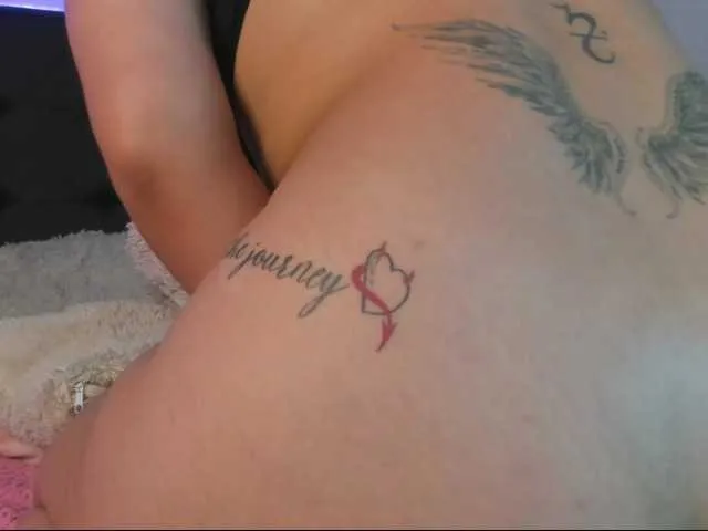 Live sex webcam photo for Tatty-Stone #276139253