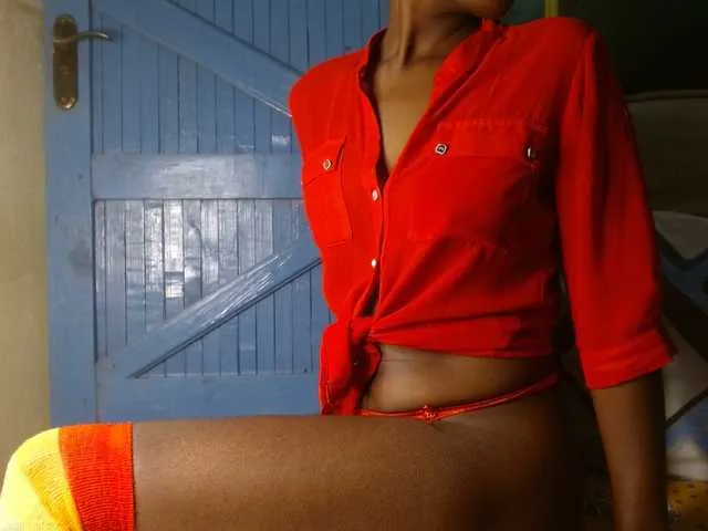 Live sex webcam photo for Taurus-Queen #290956602