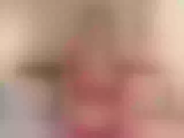 Live sex webcam photo for TayaWalkers #290480315