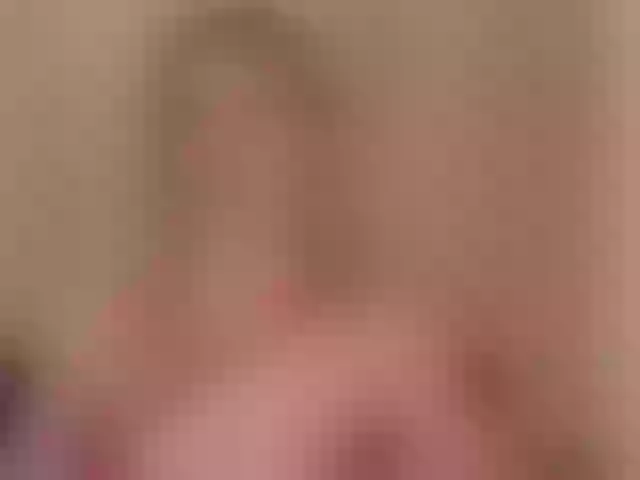 Live sex webcam photo for TayaWalkers #290491400