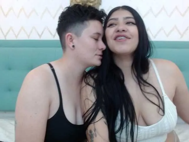 Live sex webcam photo for Taylor-Allana #272145939