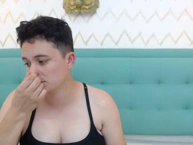 Live sex webcam photo for Taylor-Allana #272528831