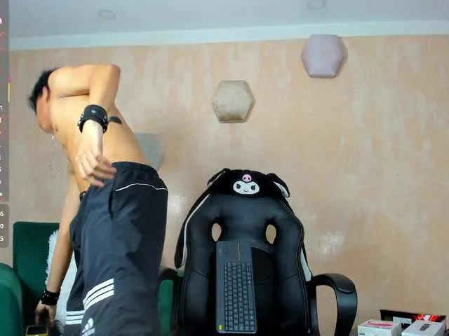 Live sex webcam photo for TaylorBlack #291367812