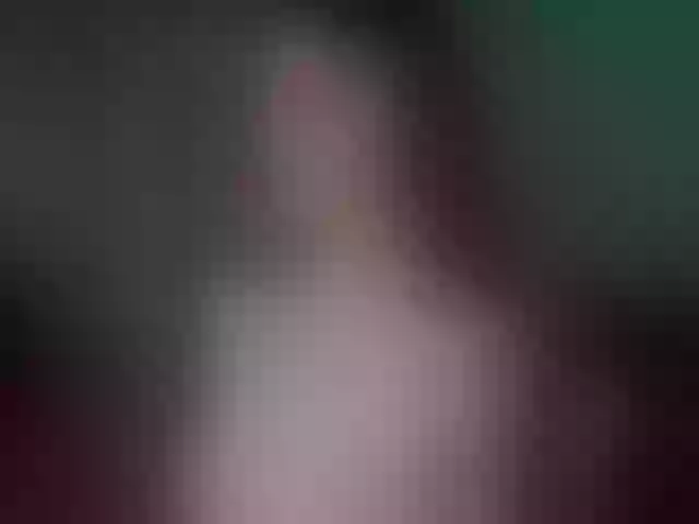 Live sex webcam photo for TaylorKnapp #291937328
