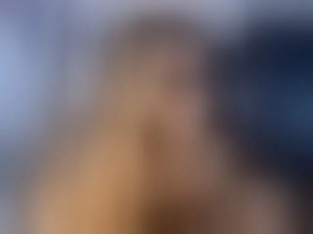 Live sex webcam photo for TaylorKnapp #294139291