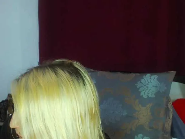 Live sex webcam photo for TaylorLove #281835445
