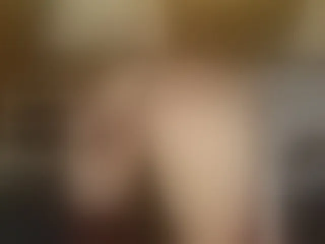 Live sex webcam photo for TaylorLove303 #291740427