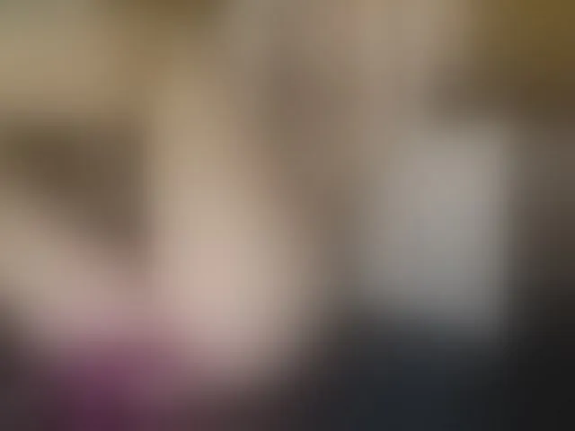 Live sex webcam photo for TaylorLove303 #292401972