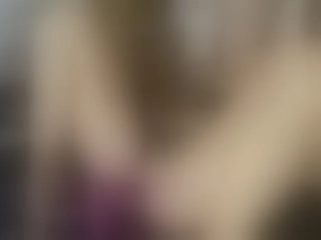 Live sex webcam photo for TaylorLove303 #292548200