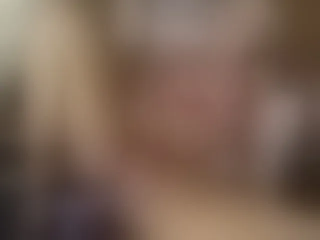 Live sex webcam photo for TaylorLove303 #292952193