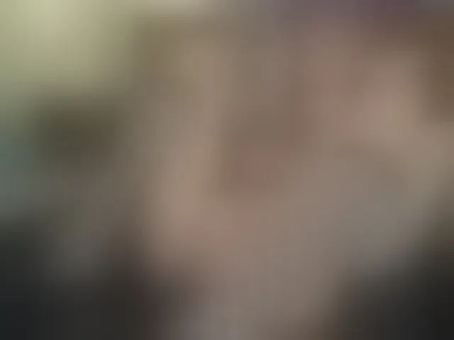 Live sex webcam photo for TaylorLove303 #293117000