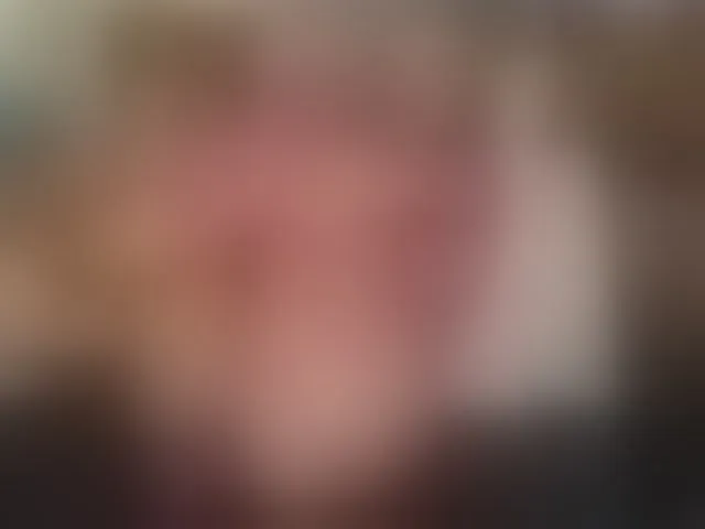 Live sex webcam photo for TaylorLove303 #293638201