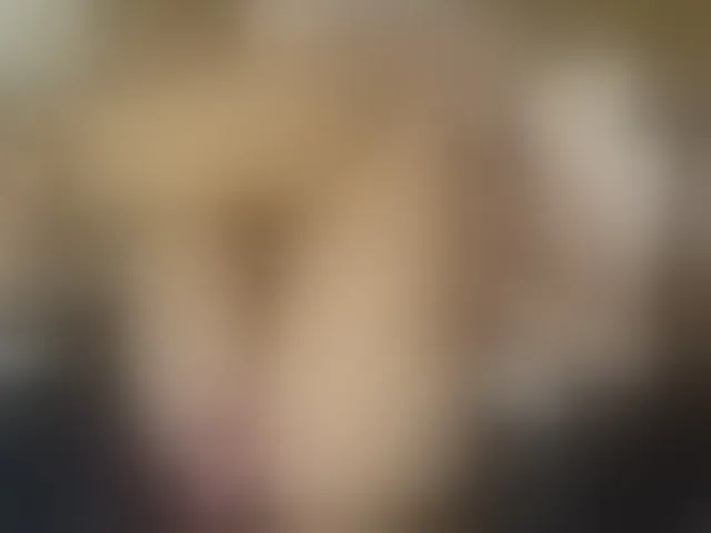 Live sex webcam photo for TaylorLove303 #293755522