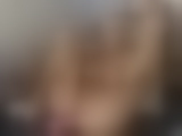 Live sex webcam photo for TaylorLove303 #294319925