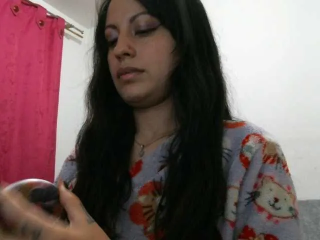 Live sex webcam photo for TaylorMegan #290327586