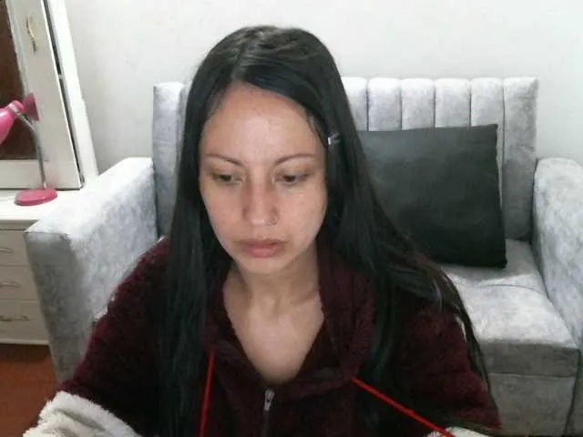 Live sex webcam photo for TaylorMegan #290739328