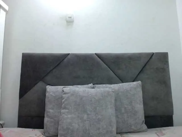 Live sex webcam photo for TaylorMegan #291835957