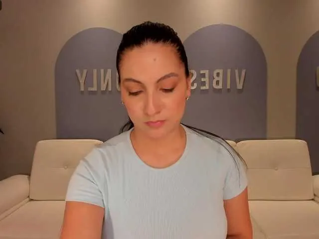 Live sex webcam photo for TaylorSmithX #275893539