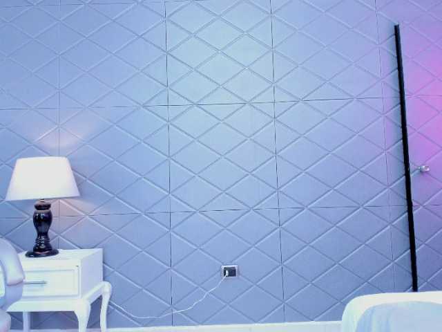 Live sex webcam photo for TayraDeSilva #276145969