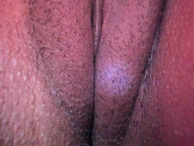 Live sex webcam photo for TayraDeSilva #276550787