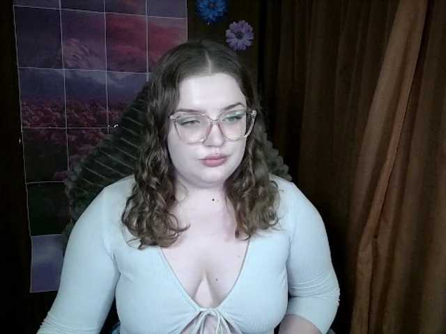 Live sex webcam photo for TeasingDora #294204228