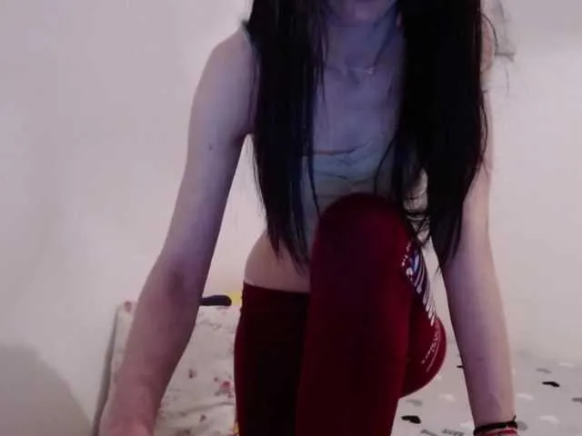 Live sex webcam photo for Teeo02 #272680172