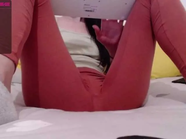 Live sex webcam photo for Teeo02 #272783509