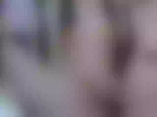 Live sex webcam photo for Teeo02 #275578450