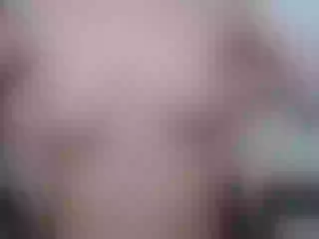 Live sex webcam photo for Teeo02 #275772740
