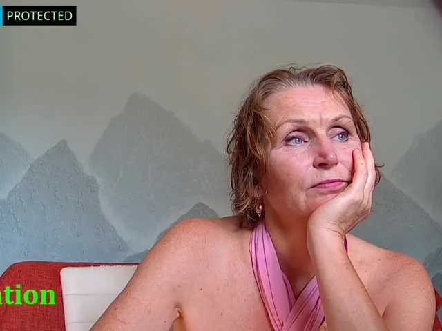 Live sex webcam photo for TeffiErotta #291581861