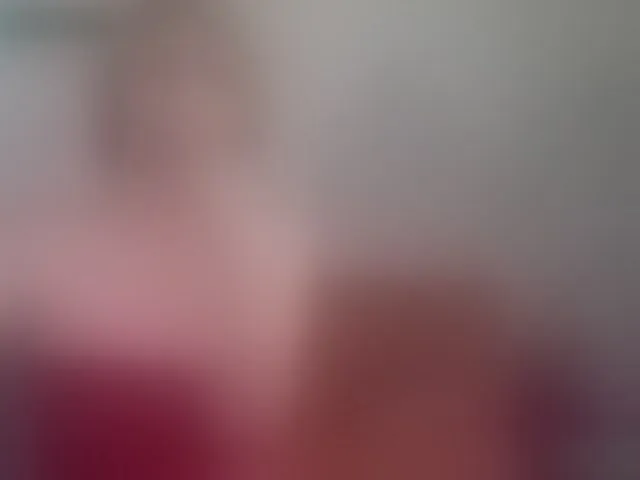 Live sex webcam photo for TeffiErotta #293613066