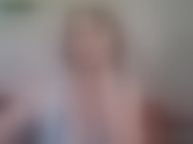 Live sex webcam photo for TeffiErotta #294008058