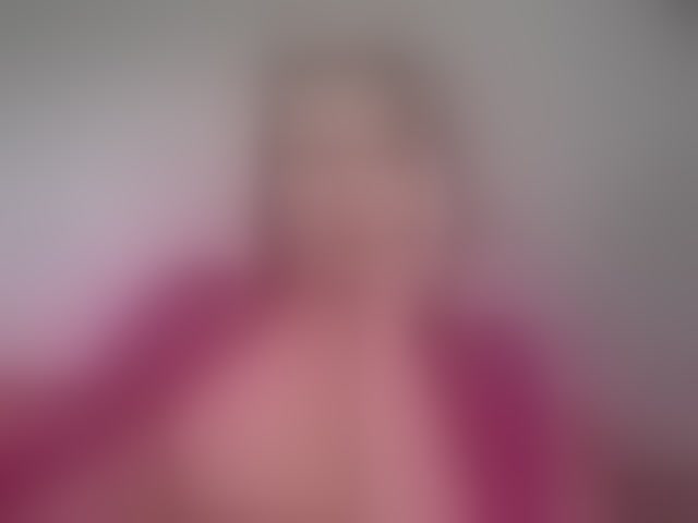 Live sex webcam photo for TeffiErotta #294155801