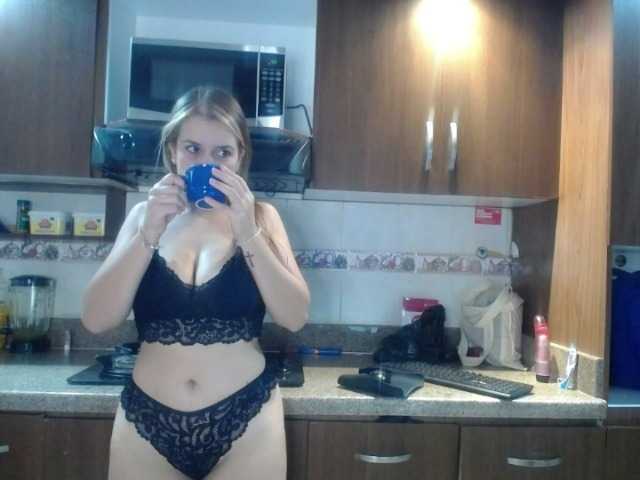 Live sex webcam photo for Tefita-X #272203861