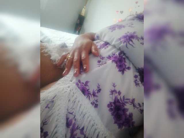 Live sex webcam photo for Teicu-black #272529495