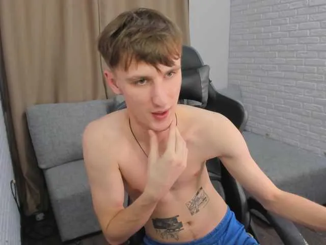 Live sex webcam photo for TelySkull #277564138