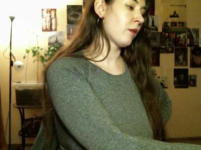 Live sex webcam photo for TemptingFable #292155617