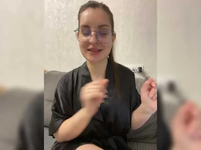Live sex webcam photo for Teonaaa #290342565
