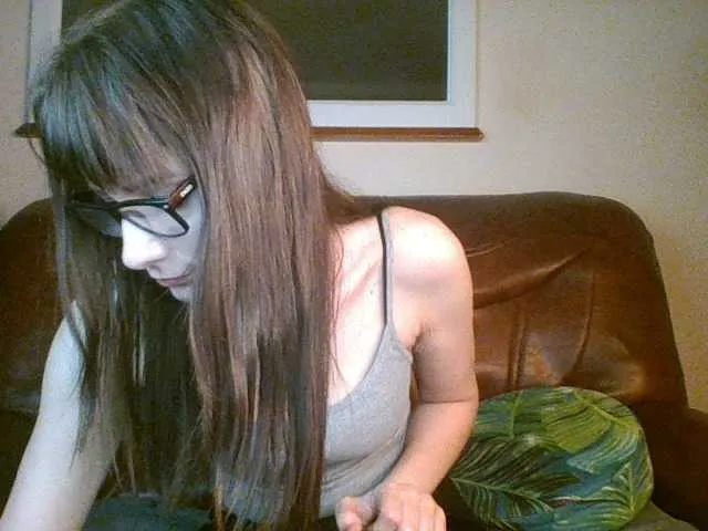 Live sex webcam photo for Terra1121 #273706438