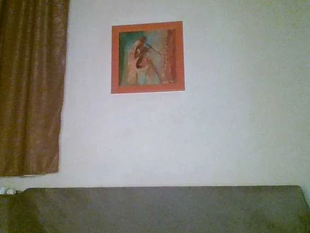 Live sex webcam photo for Terra1121 #277537058