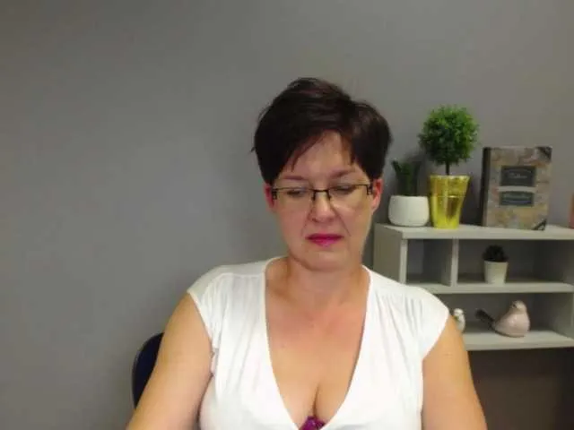 Live sex webcam photo for TerryLovex #273419955