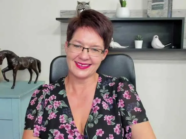 Live sex webcam photo for TerryLovex #276250043