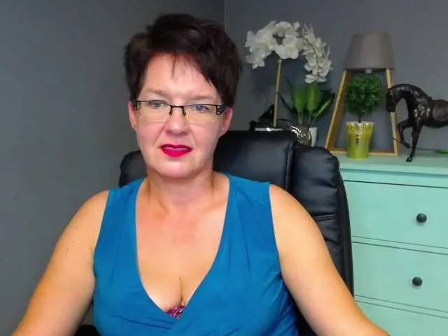 Live sex webcam photo for TerryLovex #276362571