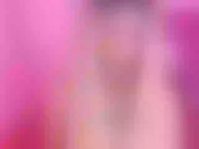 Live sex webcam photo for TessaM2 #291220952