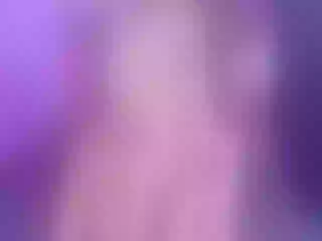 Live sex webcam photo for TessaM2 #292116080