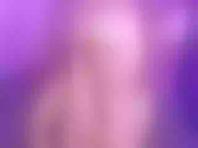 Live sex webcam photo for TessaM2 #292158896