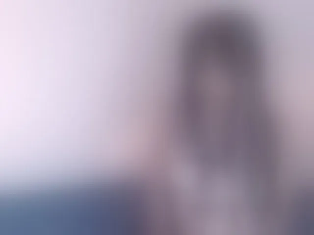 Live sex webcam photo for TessaM2 #292595680