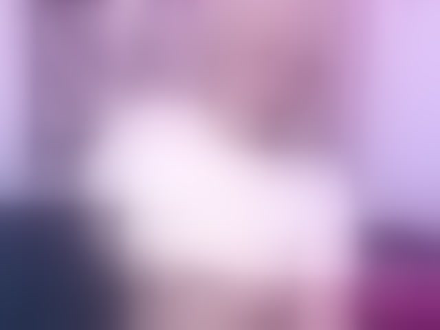 Live sex webcam photo for TessaM2 #293905613