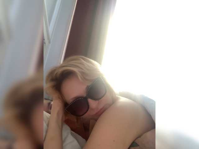 Live sex webcam photo for TeyaWarren #272731431