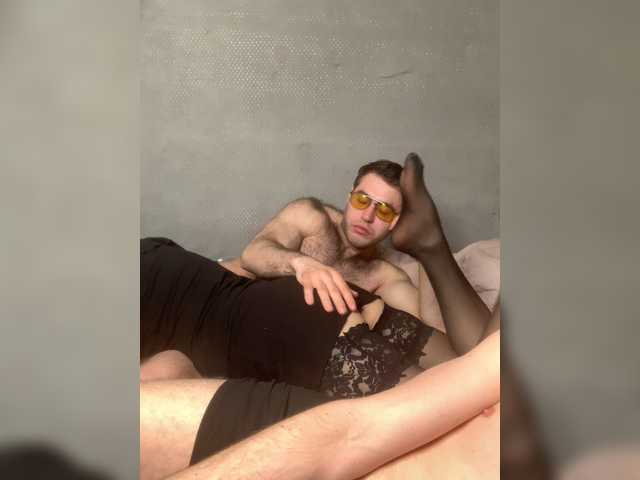 Live sex webcam photo for TeyaWarren #272870070